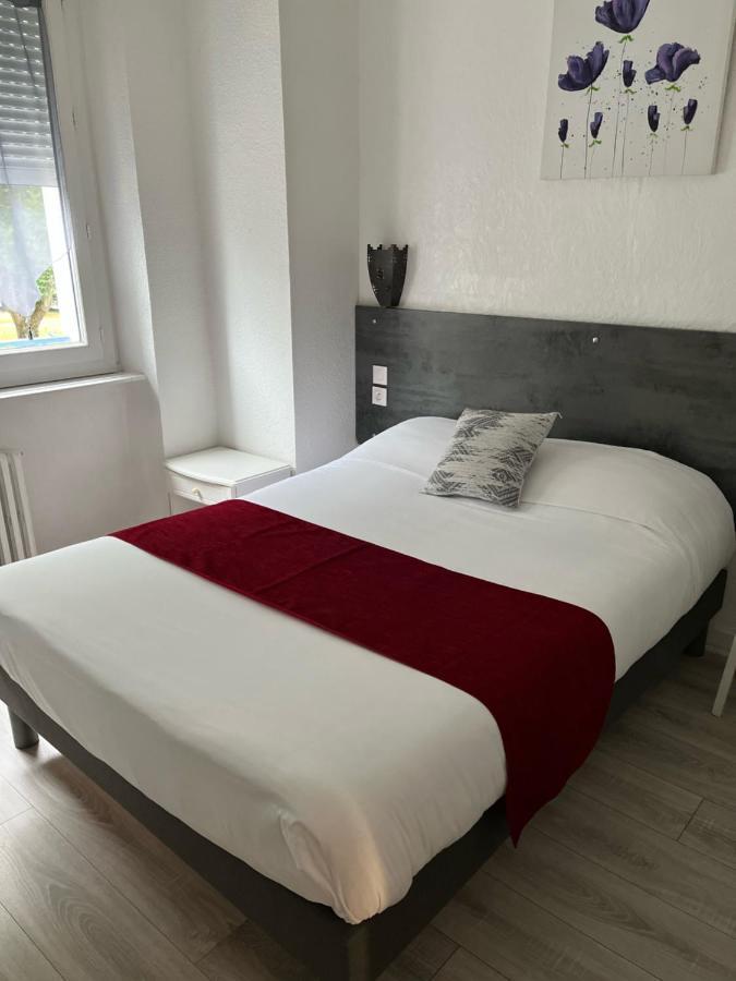 Hotel Agena Brest Eksteriør bilde